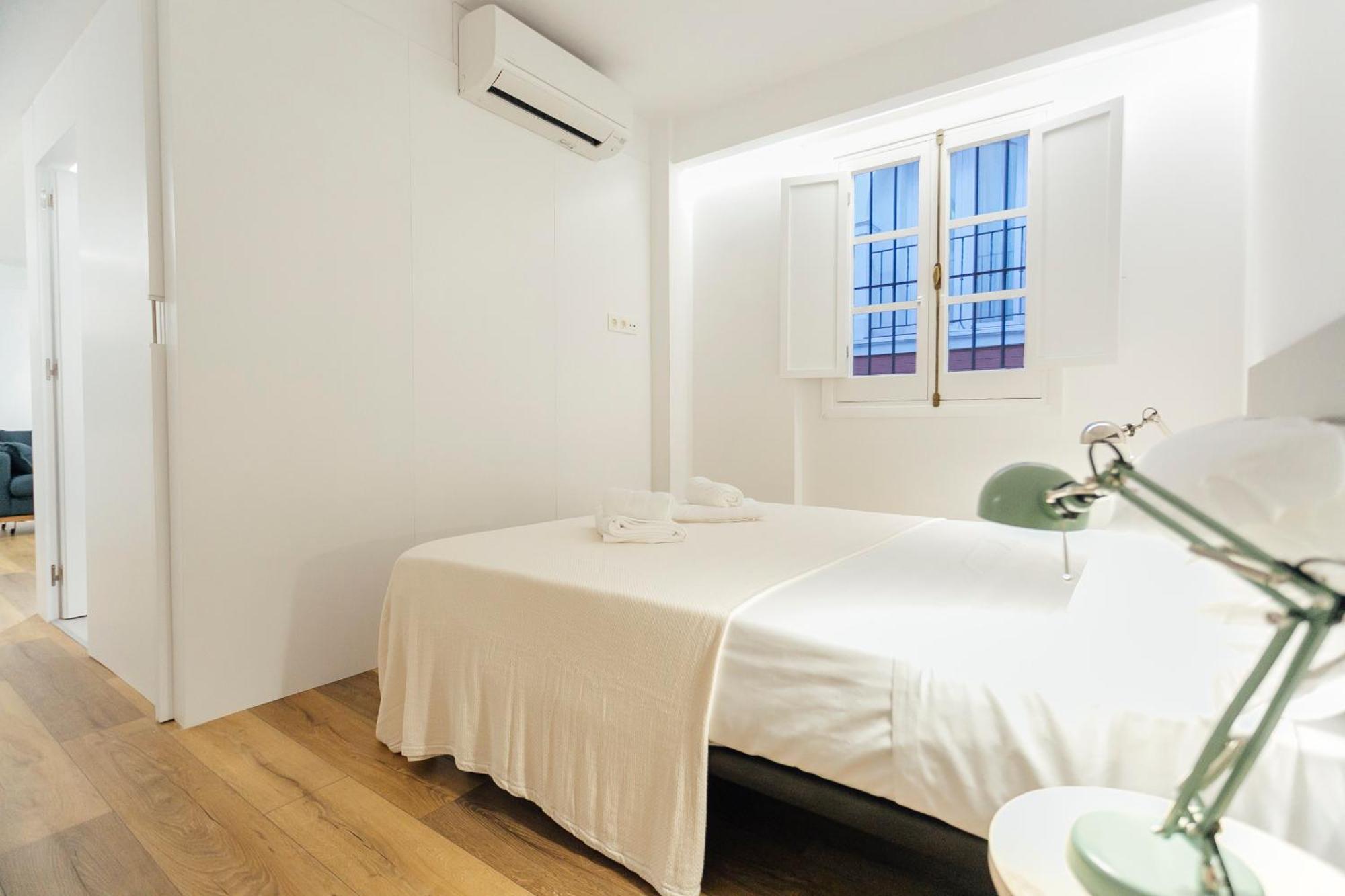 Decorated And Renovated- 2Bd 2Bth- Center Apartment Seville Luaran gambar